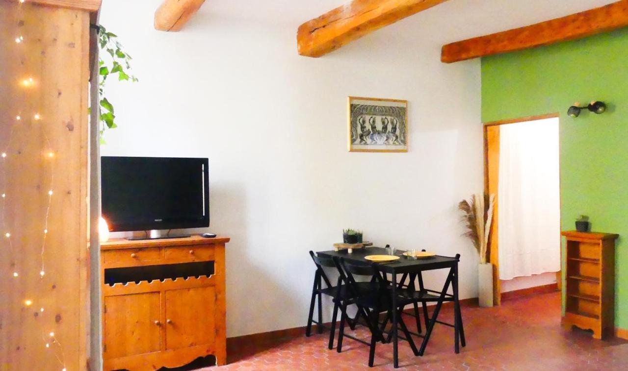 Studio Lironsd'Elle - Coeur Du Village Greoux-les-Bains Ngoại thất bức ảnh